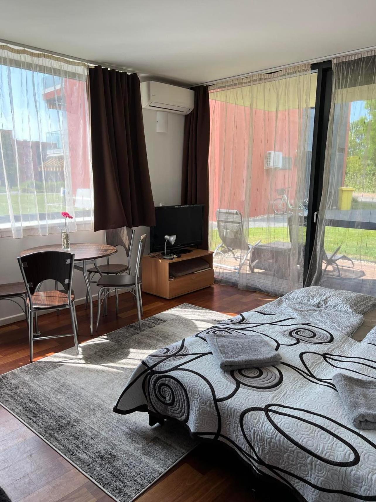 Bavaria Club Apartman バラトンレッレ エクステリア 写真